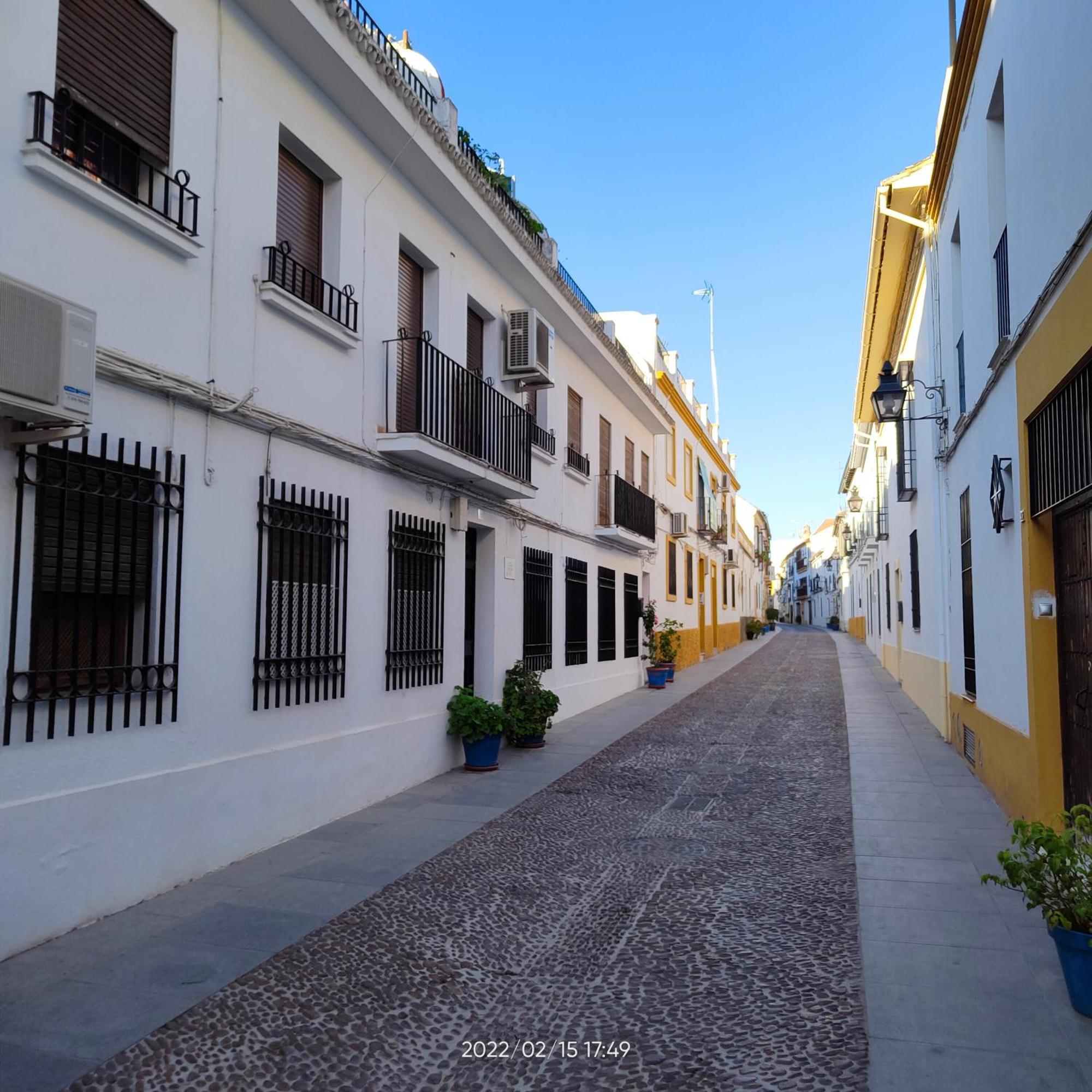 Mira Los Patios Córdoba Exteriör bild